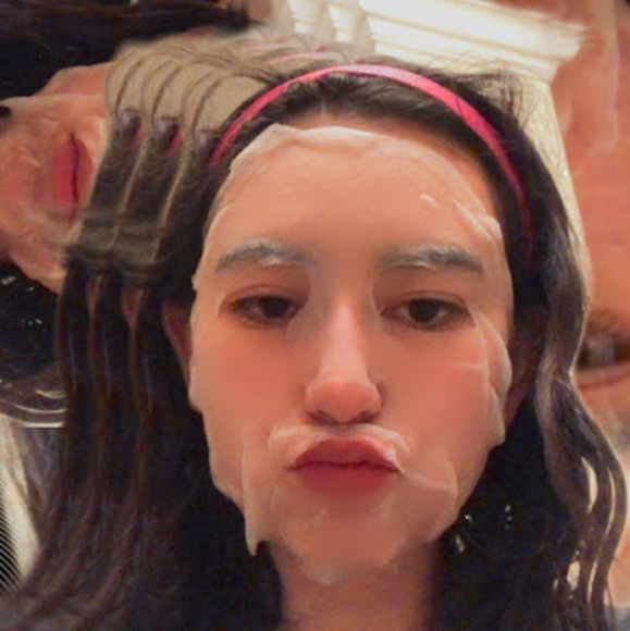 Meet your Posher, Sofia - Picture 1 of 1